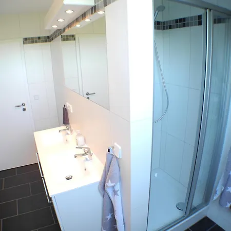 Wolkenlos 10 * Großenbrode